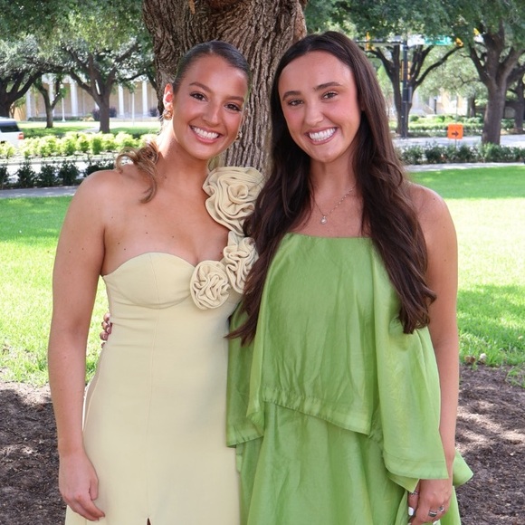 Meet your Posher, Grace - Picture 1 of 1